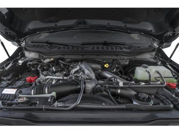 Ford Super Duty F-350 à roues arrière simples Platine