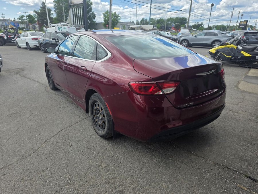 Chrysler 200 2015 2015 Rouge