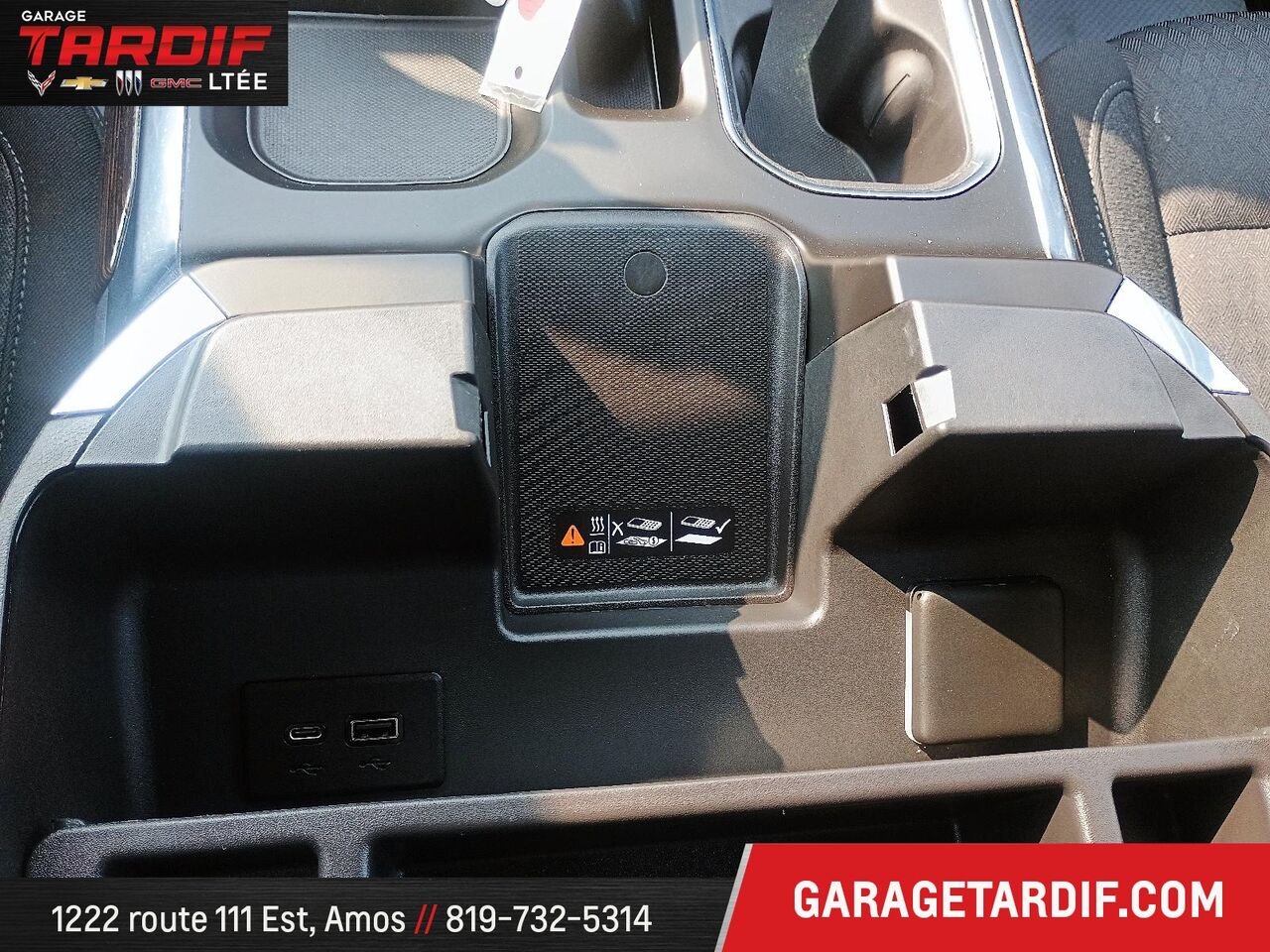2023 GMC Sierra 1500 Elevation cabine multiplace 4RM 157 po Grey Amos - photo #23