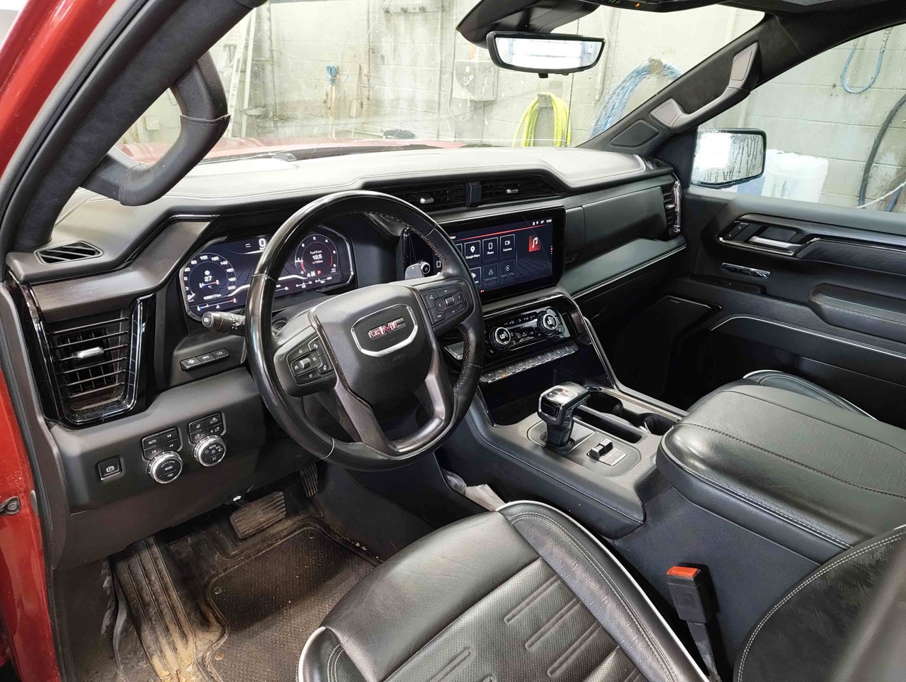 2024 GMC Sierra 1500 4WD Crew Cab 147 AT4X Red Sherwood Park - photo #5