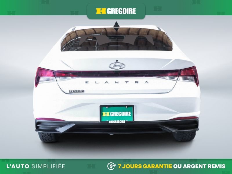 Hyundai Elantra 2022 Blanc Laval - photo #7