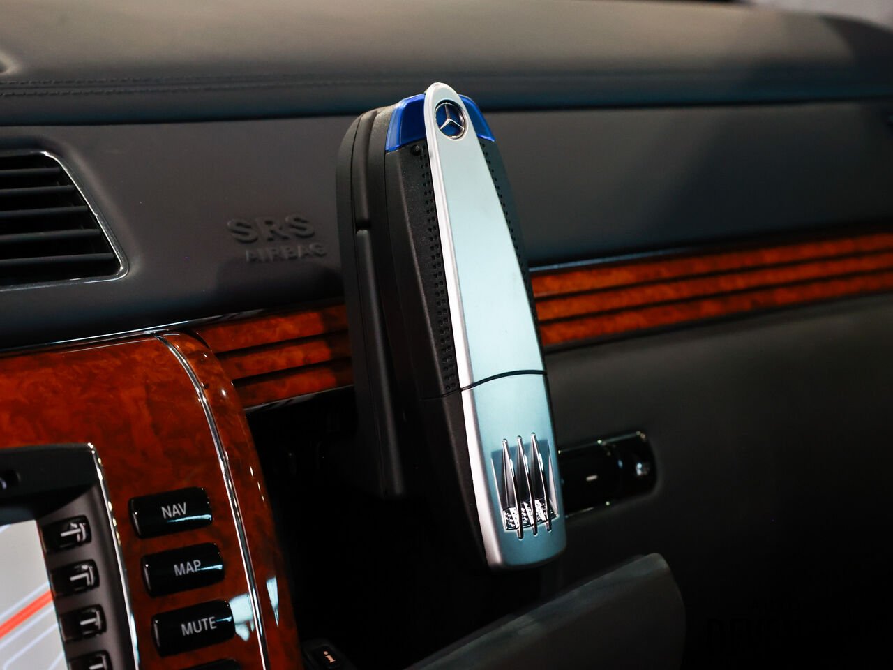 Maybach 57 2009 Bleu Saint-Eustache - photo #22