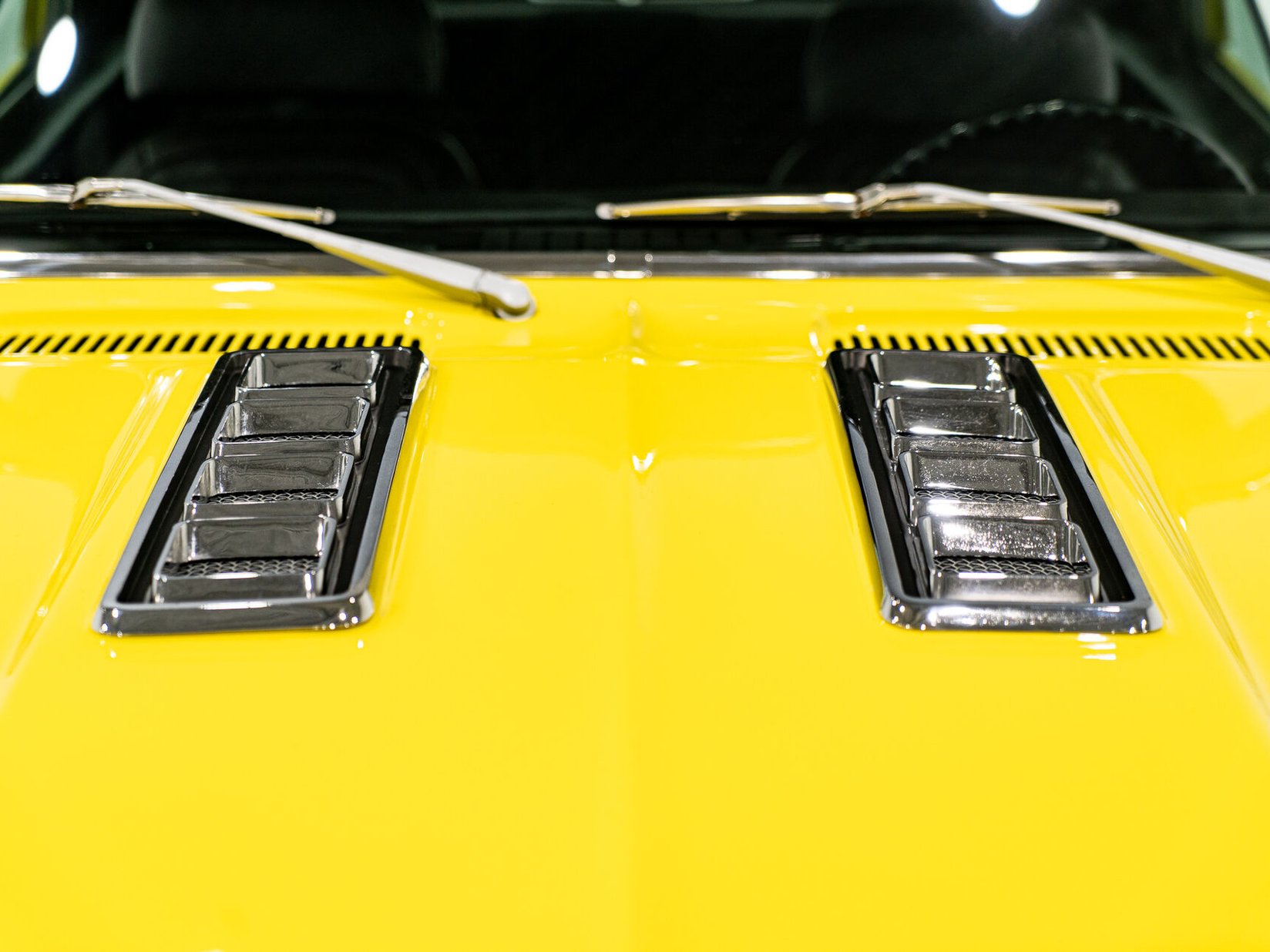 1969 Chevrolet Camaro SS **PRIX EN USD** With factory A/C Yellow Montreal - photo #27