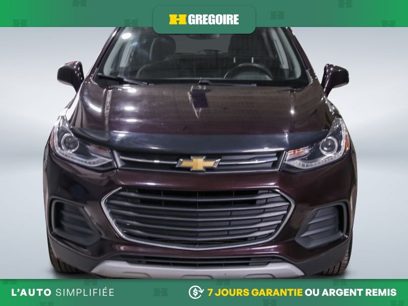 2020 Chevrolet Trax Red Laval - photo #1