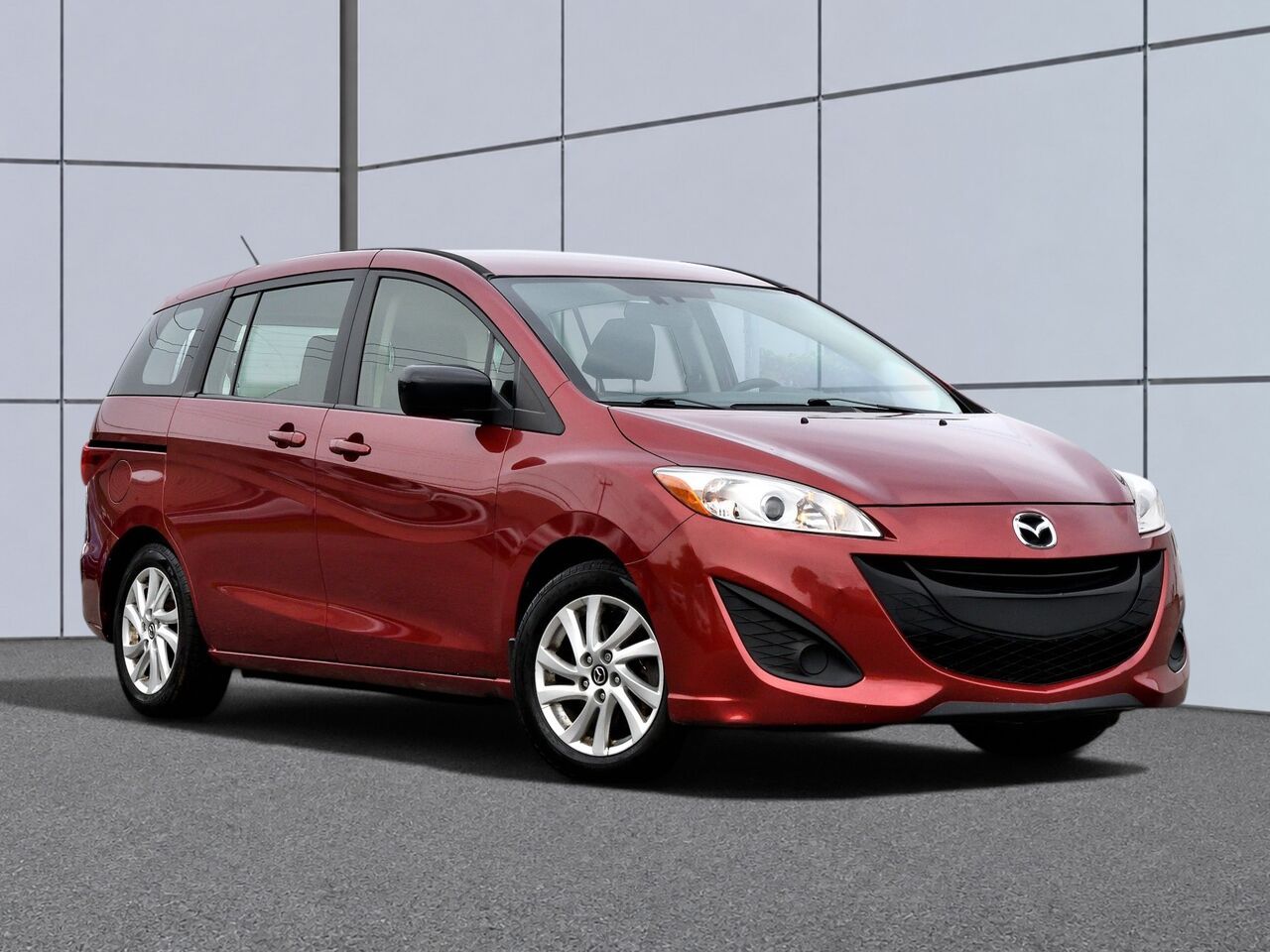 2015 Mazda MAZDA5 GS