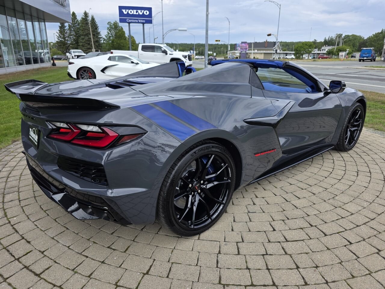 Chevrolet Corvette 3LT 2027 Gris Pitch métallisé Rouyn-Noranda - photo #5