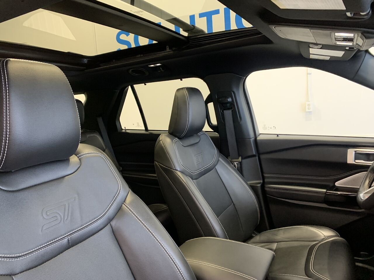 2024 Ford Explorer ST AWD EXPLORER ST 4WD White Châteauguay - photo #17