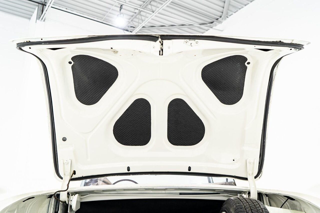 Pontiac Starchief **PRIX EN USD** Beautifully presented from former restoration 1955 Blanc Montréal - photo #79