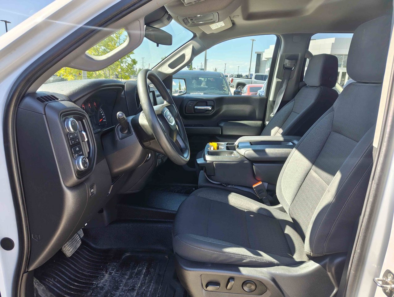 2024 GMC Sierra 1500 4WD Crew Cab 147 Pro White Sherwood Park - photo #6