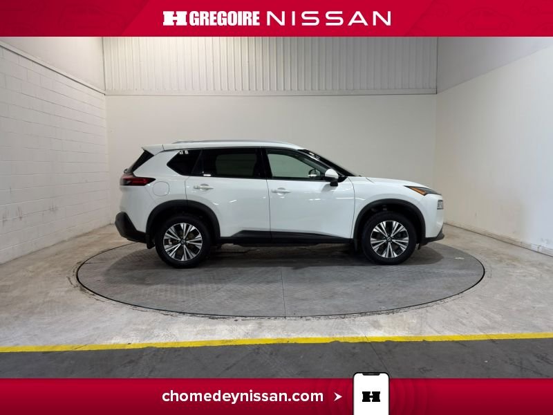 2021 Nissan Rogue White Saint-Eustache - photo #10