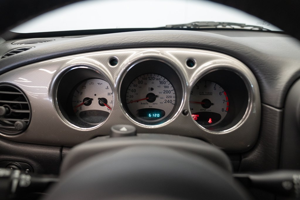 2004 Chrysler PT Cruiser Black Montreal - photo #8