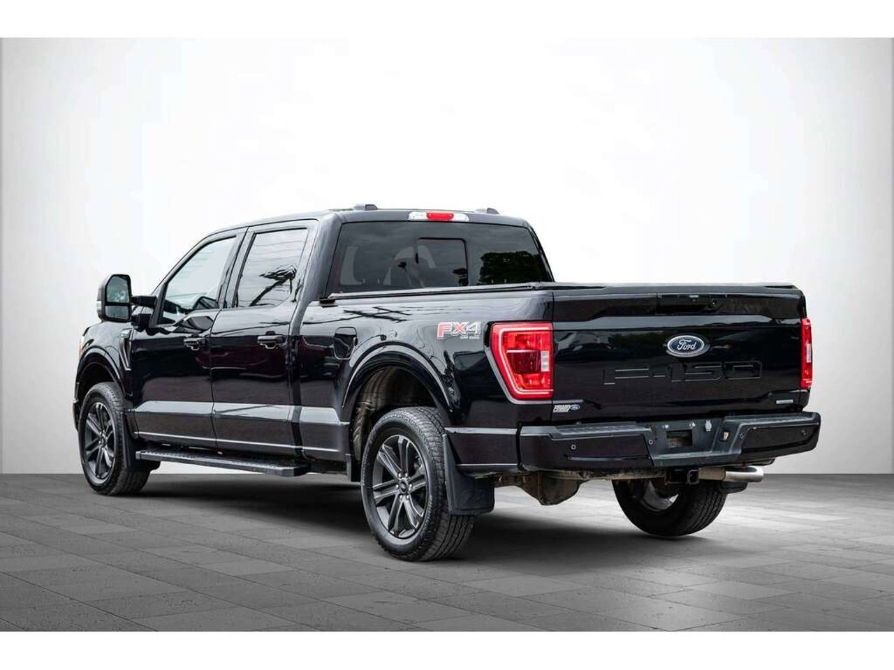 2023 Ford F-150 Black Sainte-Julienne - photo #7