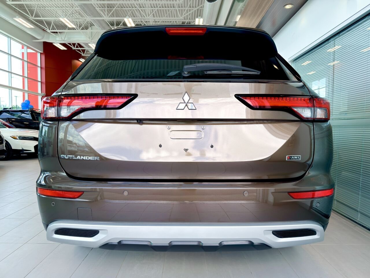 2024 Mitsubishi Outlander Bronze Notre-Dame-des-Prairies - photo #10
