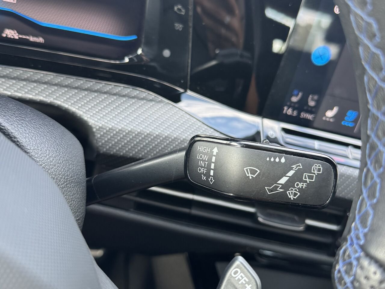 2024 Volkswagen Golf R DSG Blue Granby - photo #19