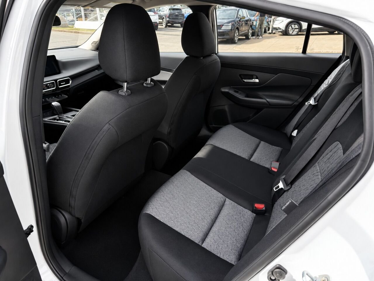 2026 NISSAN Sentra SENTRA SV Fresh Powder Châteauguay - photo #17