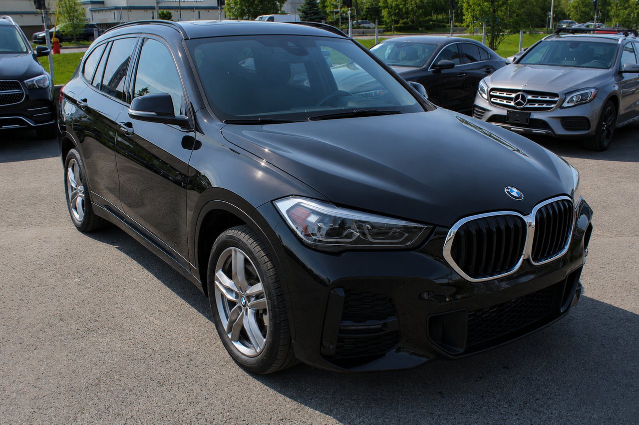 2021 BMW X1 VIN: WBXJG9C02M5T13773 Black Sainte-Rose - photo #4