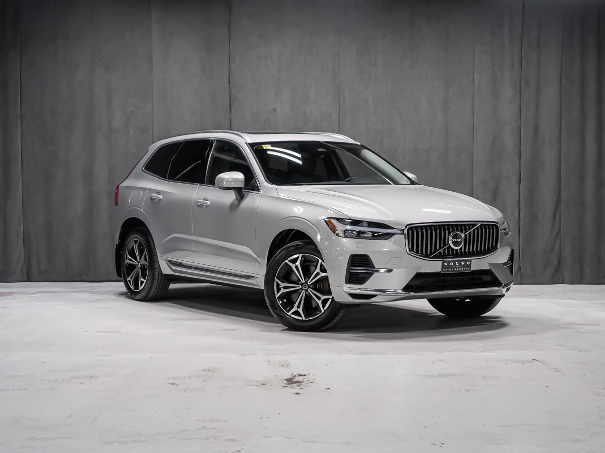 Volvo XC60 Recharge T8 INSCRIPTION EXPRESSION CLIMATE PREMIUM 2022 Argent Montréal - photo #1