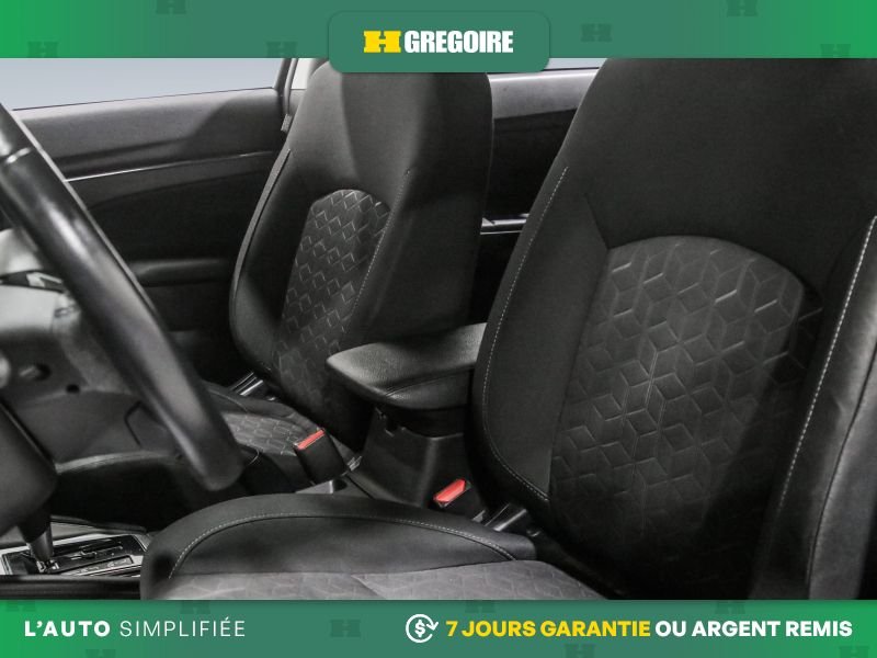 Mitsubishi RVR 820965 | SE AWD AUTO A/C MAGS GR ÉLECT CAM RECUL BLEUTOOTH 2021 Noir Laval - photo #13