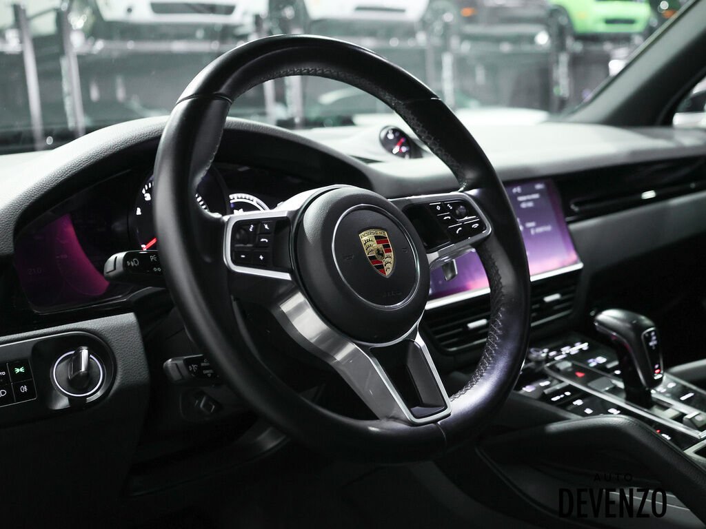 2020 Porsche Cayenne Silver Saint-Eustache - photo #15