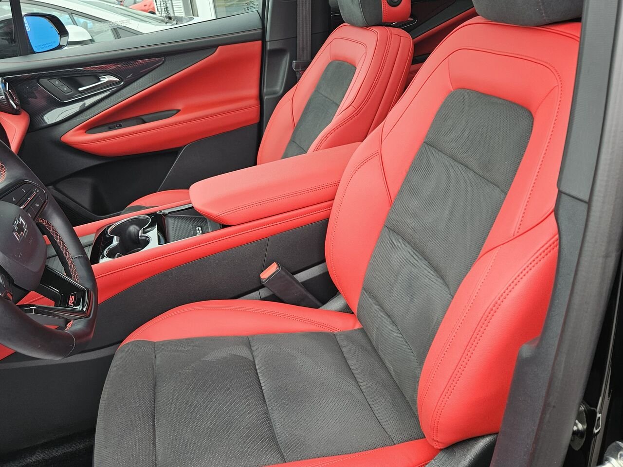 Chevrolet Blazer EV RS 4 portes TI 2026 Noir Thetford Mines - photo #13