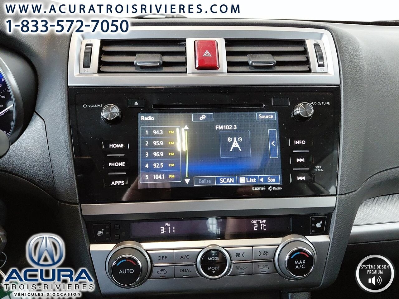 2017 Subaru LEGACY SYMMETRICAL AWD White Trois-Rivières - photo #21