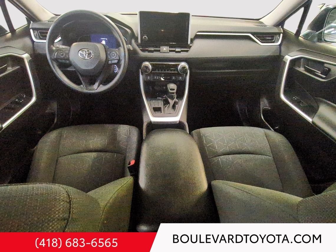 Toyota RAV4 531712-119 | LE, AWD 2024 Ciel argent métallisé Québec - photo #26