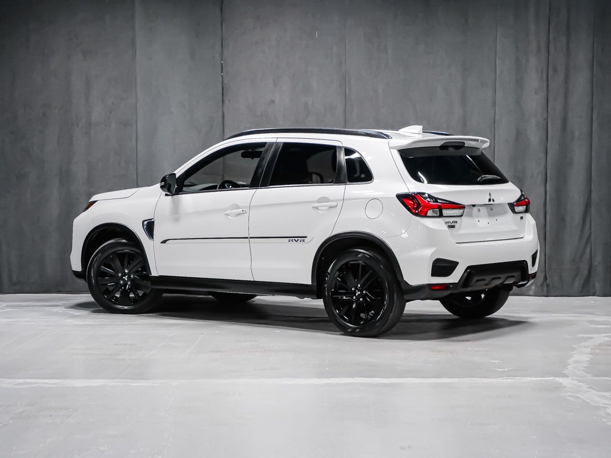 2020 Mitsubishi RVR