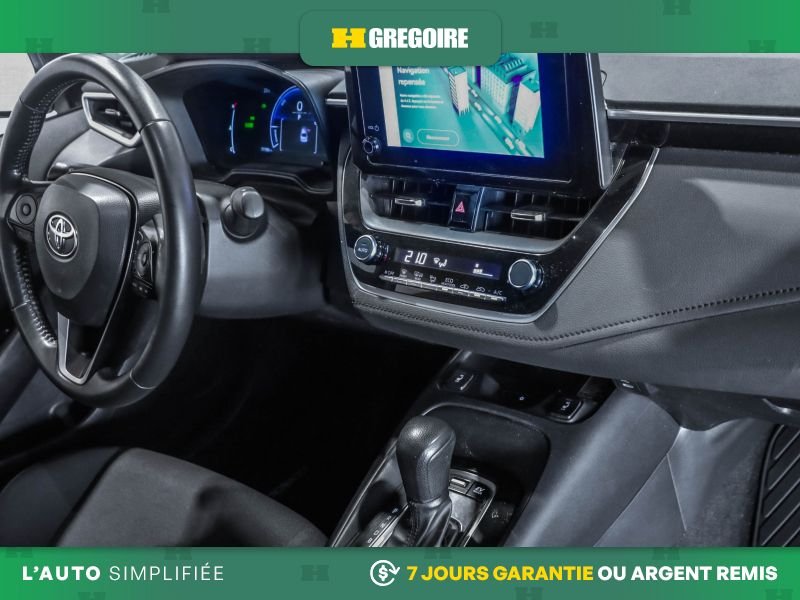 Toyota Corolla 2023 Argent Saint-Eustache - photo #24