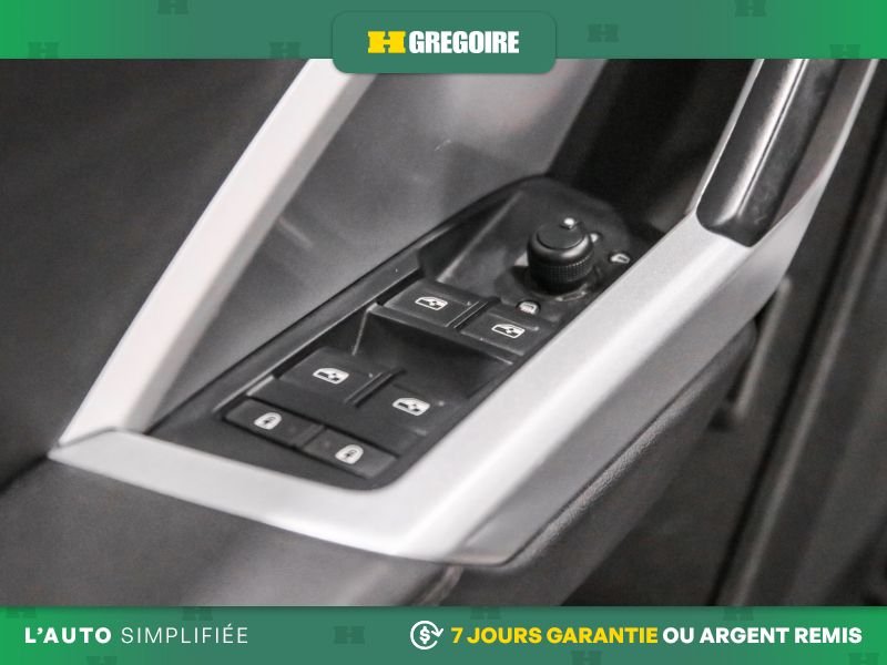 2023 Audi Q3 Blue Saint-Eustache - photo #15