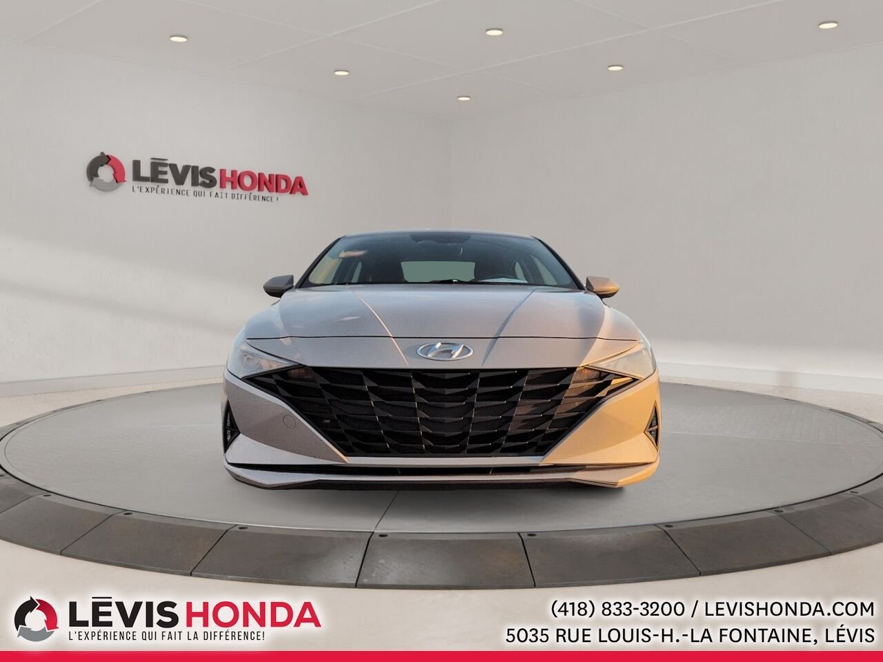 2022 Hyundai Elantra Essential Essential IVT Grey Lévis - photo #2