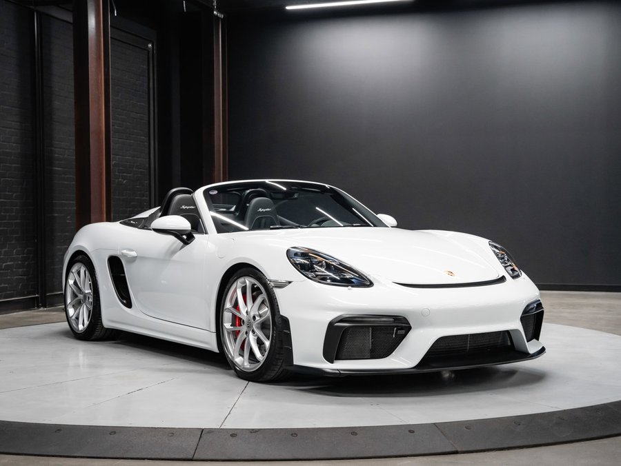 2022 Porsche 718 Spyder 2022 White