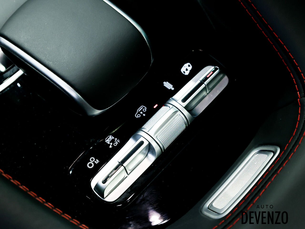 2023 Mercedes-Benz GLE Black Saint-Eustache - photo #22