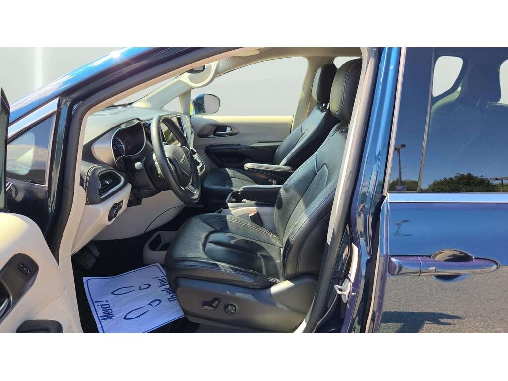 Chrysler Pacifica 2022 Bleu Gatineau - photo #13
