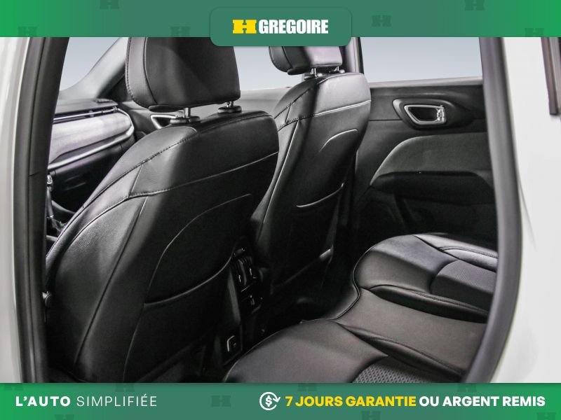 2025 Jeep Compass White Laval - photo #21