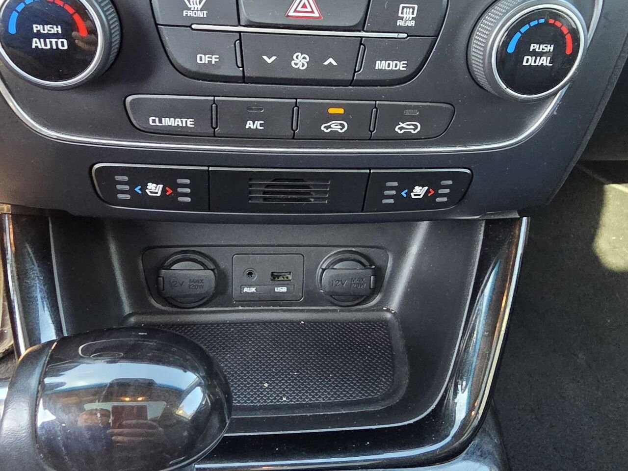 2014 Kia Sorento Silver  - photo #17