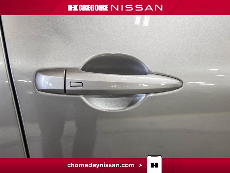 2024 Nissan Rogue Grey Laval - photo #12