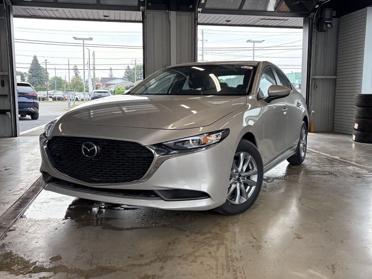 2026 MAZDA Mazda3 GS GROUPE DE LUXE Platinum Quartz Metallic Châteauguay - photo #0