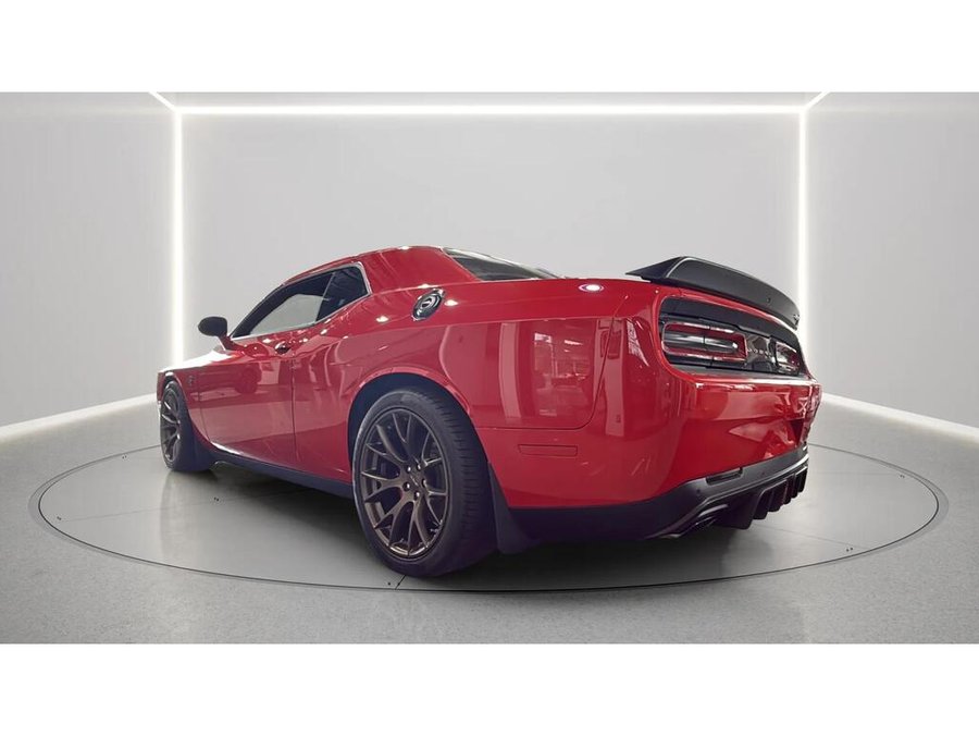 2016 Dodge Challenger 2016 Red