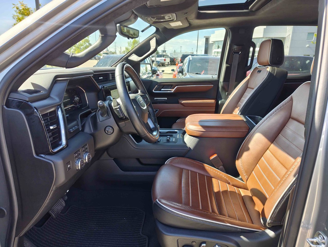2025 GMC Sierra 1500 4WD Crew Cab 147 Denali Ultimate Grey Sherwood Park - photo #7