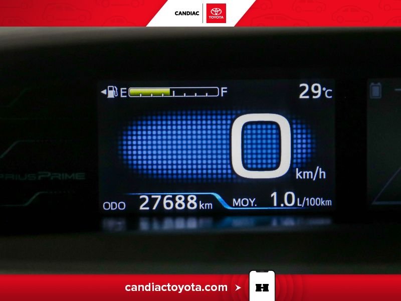 2019 Toyota Prius Red Saint-Eustache - photo #13