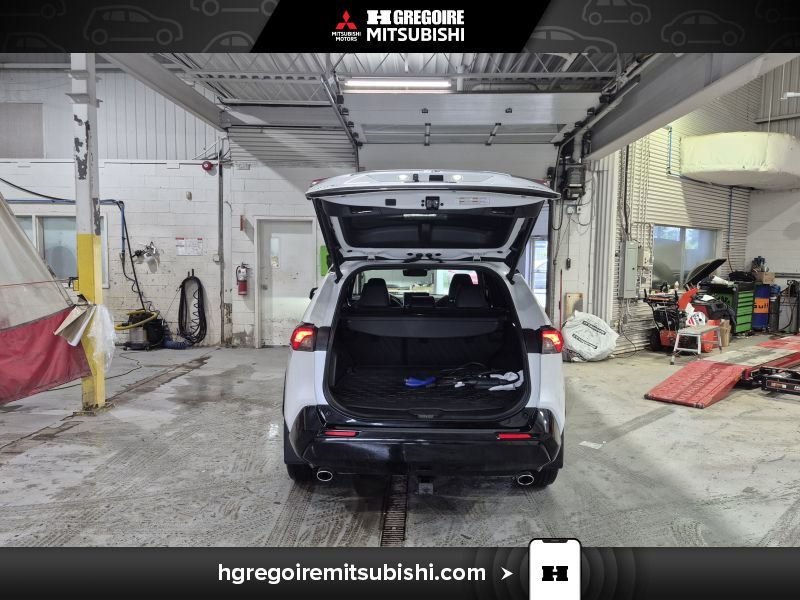 2023 Toyota RAV4 Prime White Laval - photo #28