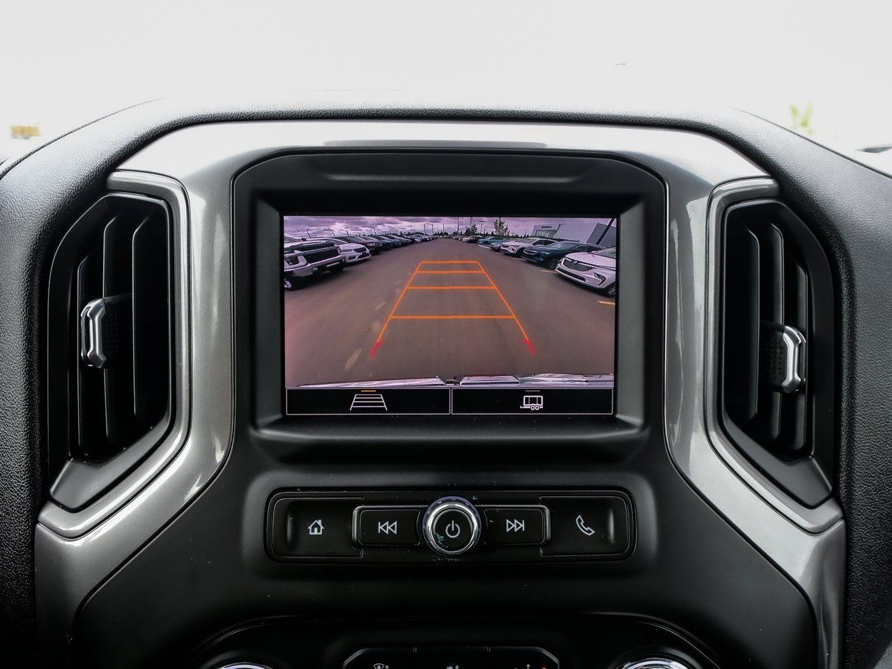 2023 GMC Sierra 1500 4WD Crew Cab 147 Pro White Sherwood Park - photo #25