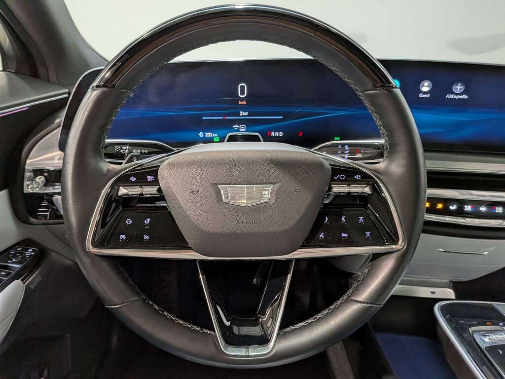 2024 Cadillac LYRIQ 4dr Sport w/1SJ Red Val-David - photo #18