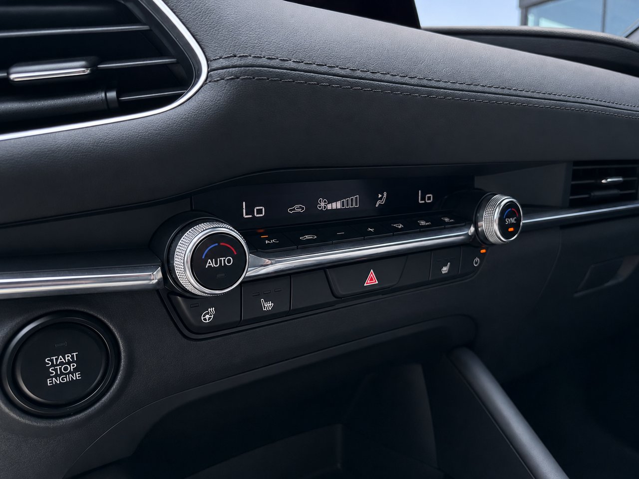 2024 MAZDA 3 sport GS luxury Grey Châteauguay - photo #9