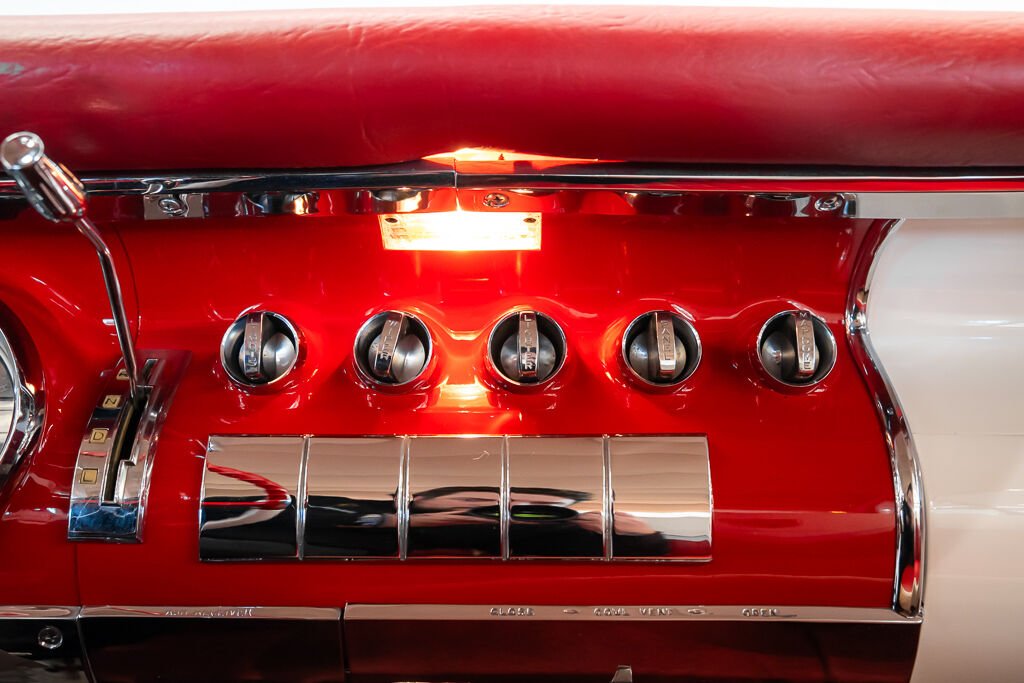 1955 Chrysler New Yorker PRIX IN USD St.Regis | CAR IN MILES Red Montreal - photo #25
