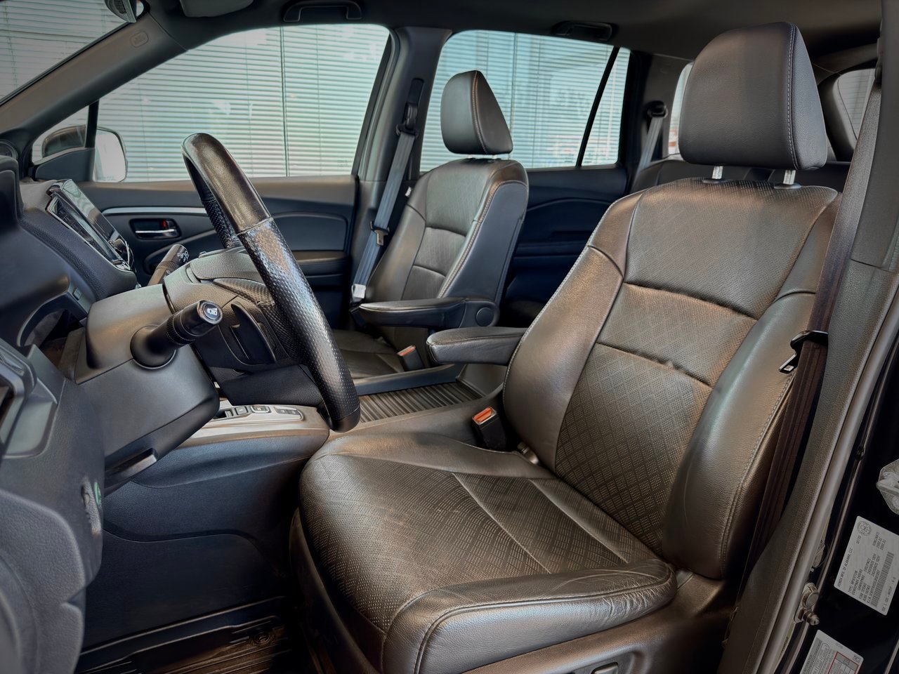 Honda Passport 2020 Noir Notre-Dame-des-Prairies - photo #16