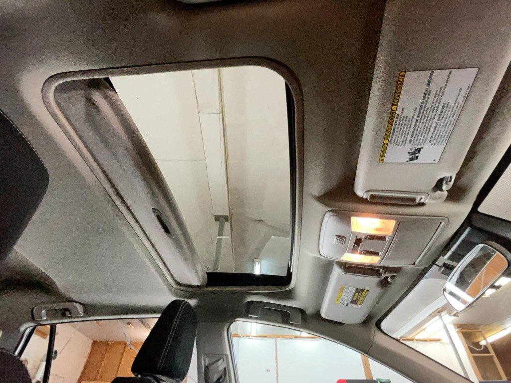 2018 Toyota RAV4 Black Amos - photo #16