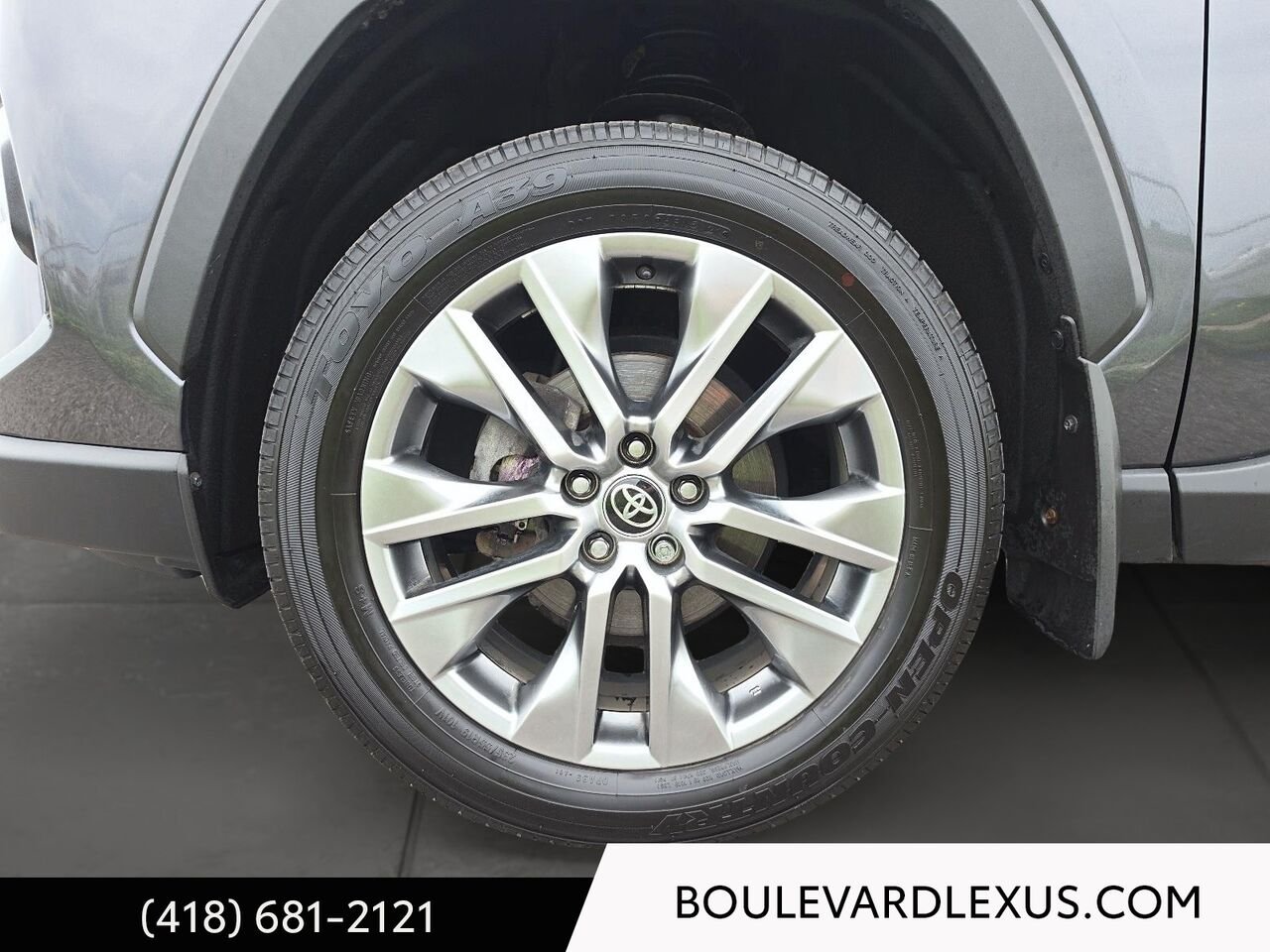 Toyota RAV4 19909A | XLE TI 2023 Gris Québec - photo #6