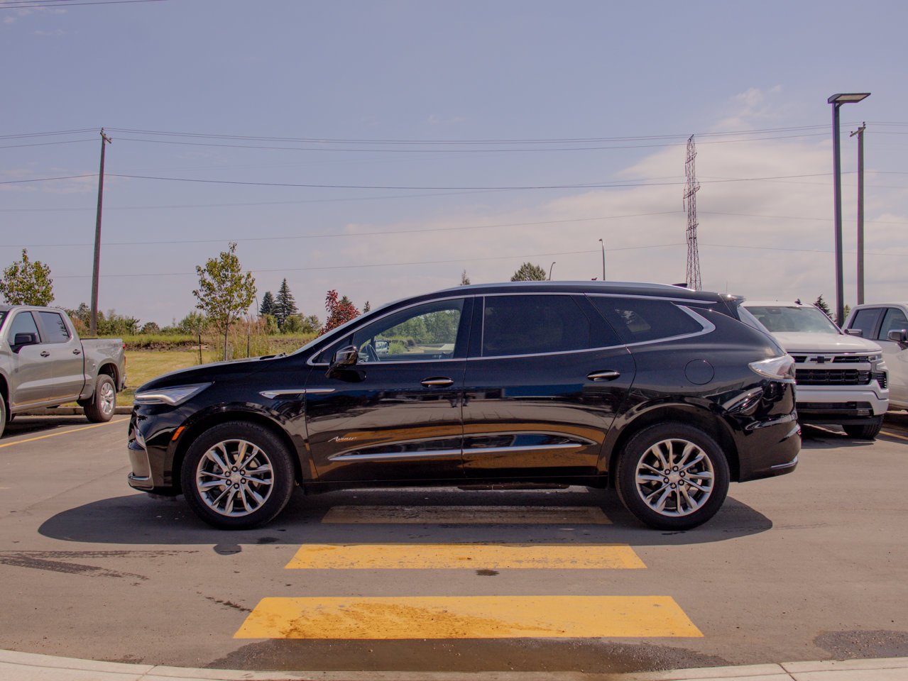 2022 Buick Enclave AWD 4dr Avenir Black Sherwood Park - photo #6