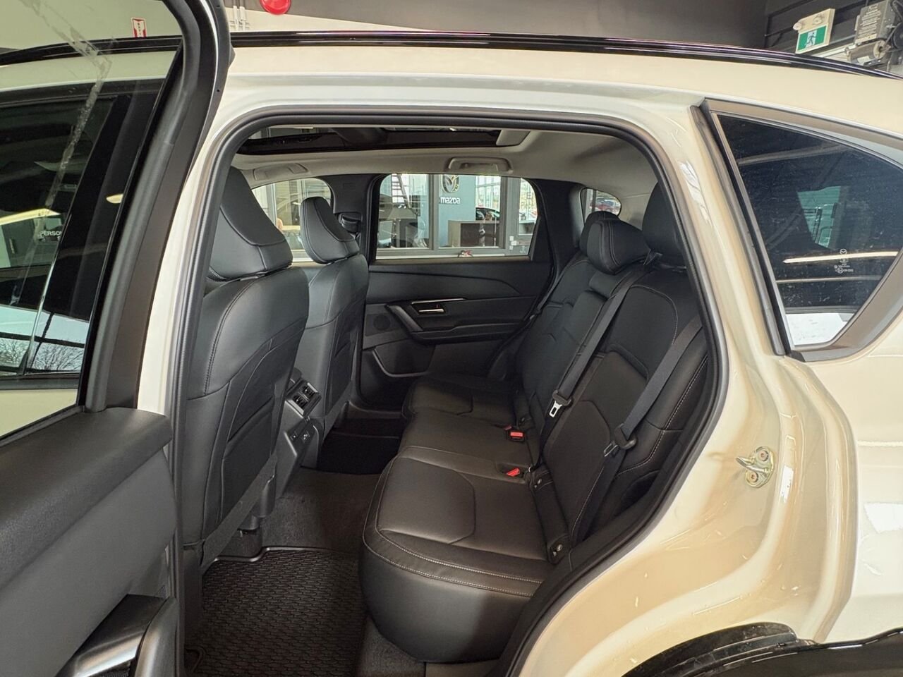 2026 MAZDA CX-5 GT TOIT OUVRANT Rhodium White Metallic Châteauguay - photo #8